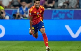 Lamine Yamal Nasraoui Ebana, Rising Star of Spanish Football